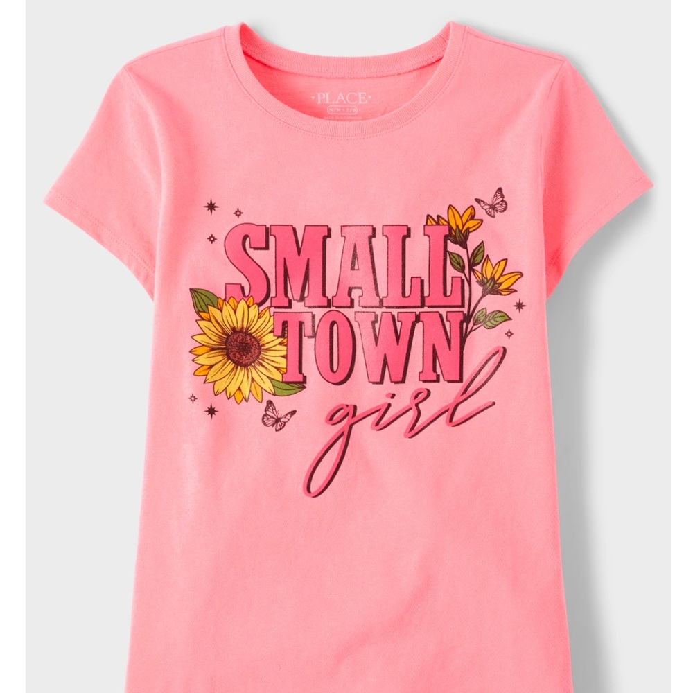 NWT: Girls Small Town Girl Graphic Tee